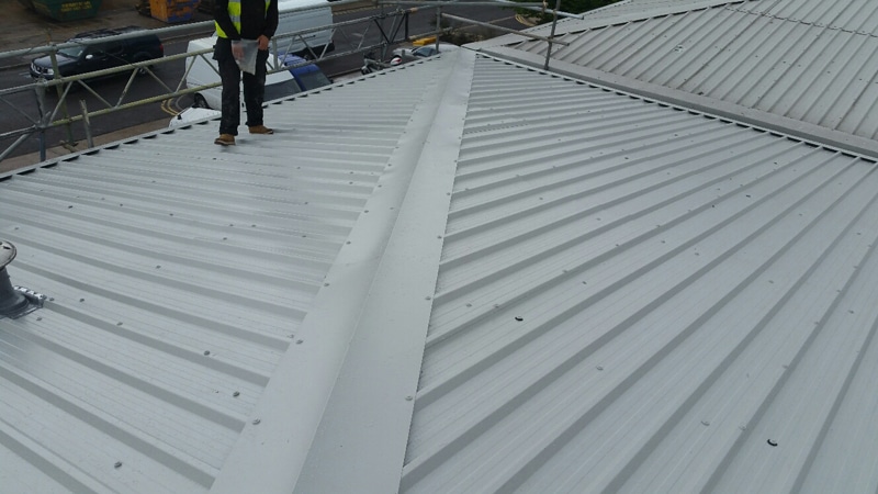 Why Hire Commercial Roofing Contractors for Your Building